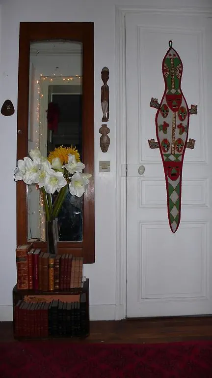 Tour Montparnasse Bed & Breakfast