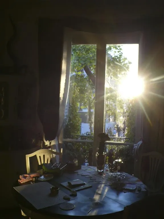 Tour Montparnasse Bed & Breakfast Paříž